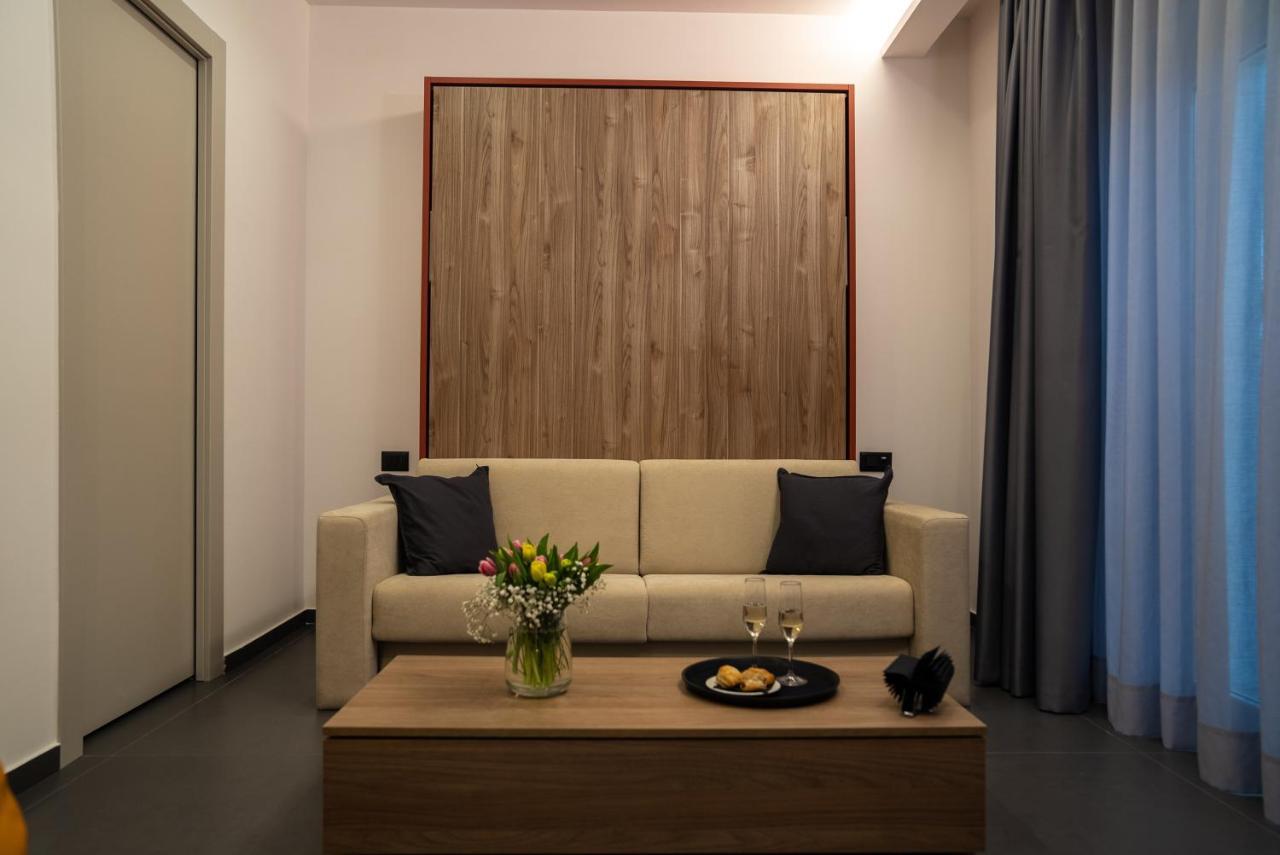 Hart Boutique Hotel Nápoly Kültér fotó